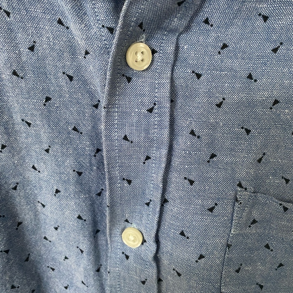 Short Sleeve button down - Picture 3 of 3